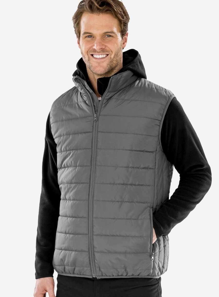 Bezrękawnik pikowany wodoodporny, posiadający zamykane boczne kieszenie