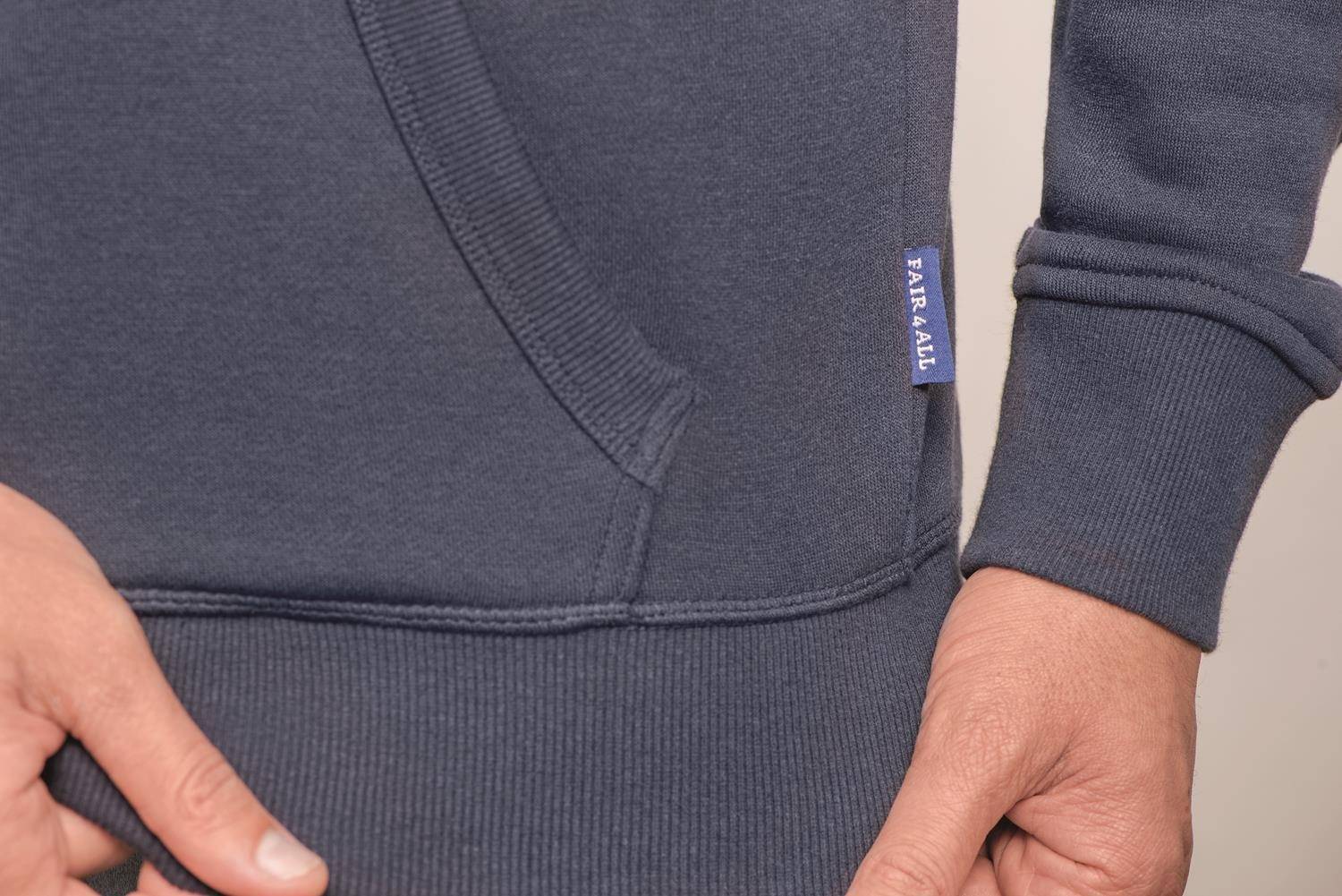 Bluza męska z kontrastową podszewką kaptura w kolorze troczków