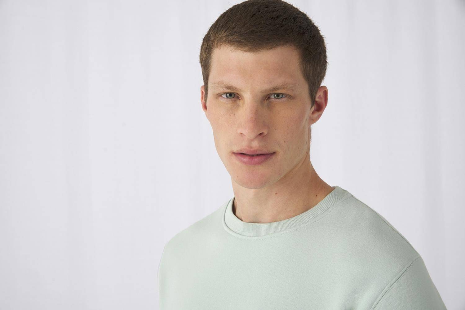 Bluza męska z okrągłym dekoltem B&C o gładkiej strukturze