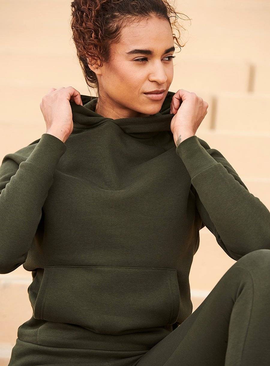 Bluza sportowa z kapturem marki Tombo