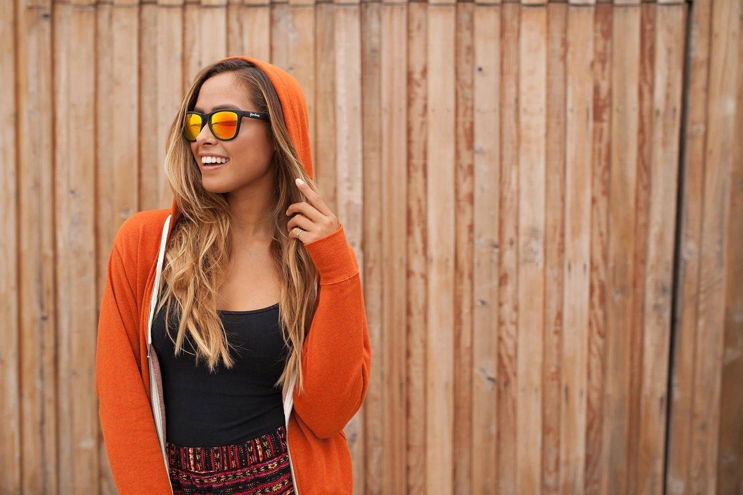 Bluza z kapturem na zamek z kieszenią na telefon Independent