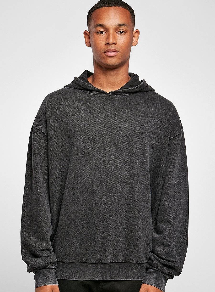 Bluza z kapturem z dekoracyjną strukturą spranego materiału, fason oversized