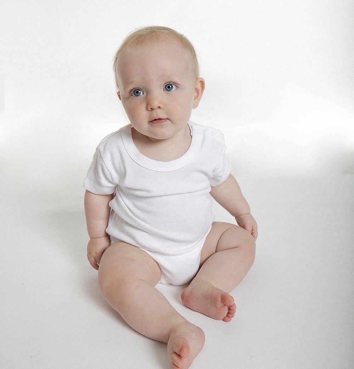 Body niemowlęce z krótkim rękawem