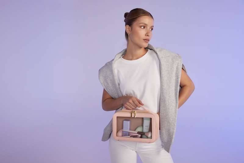 Boutique Clear Window Travel Case