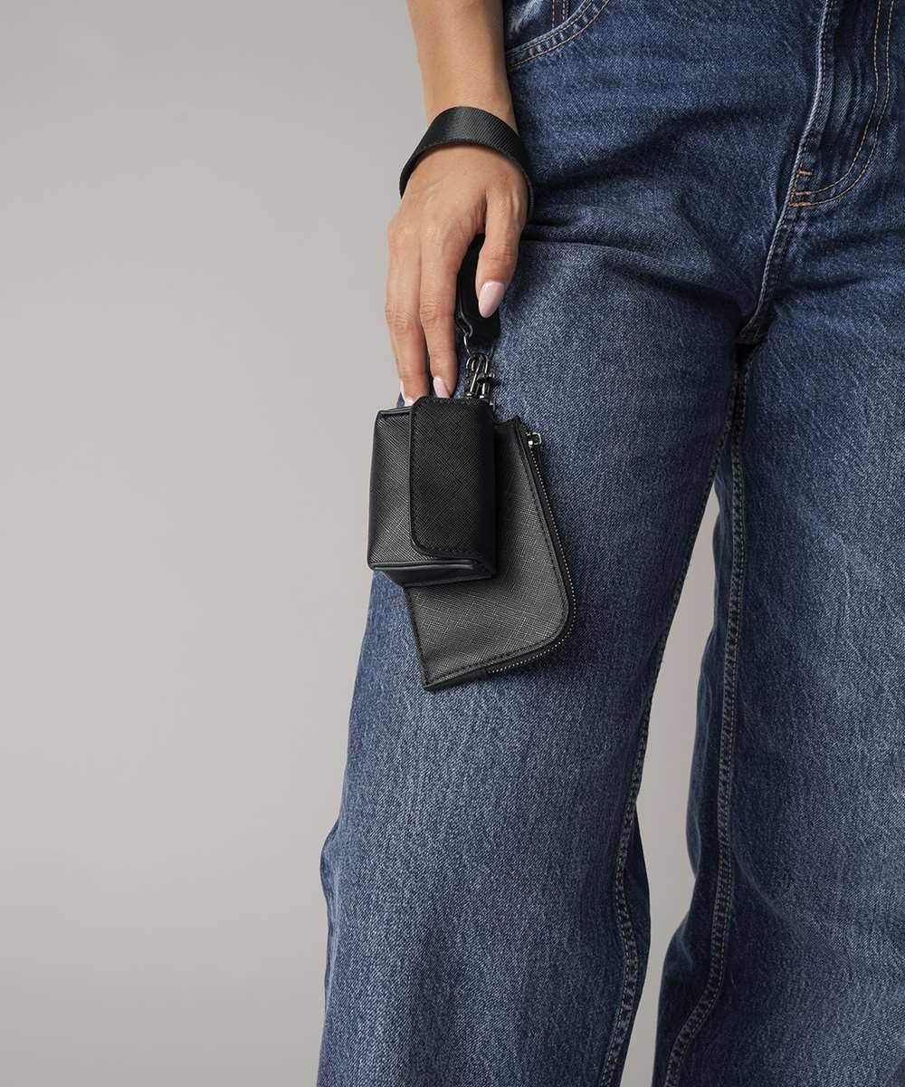 Boutique Pouch Wristlet