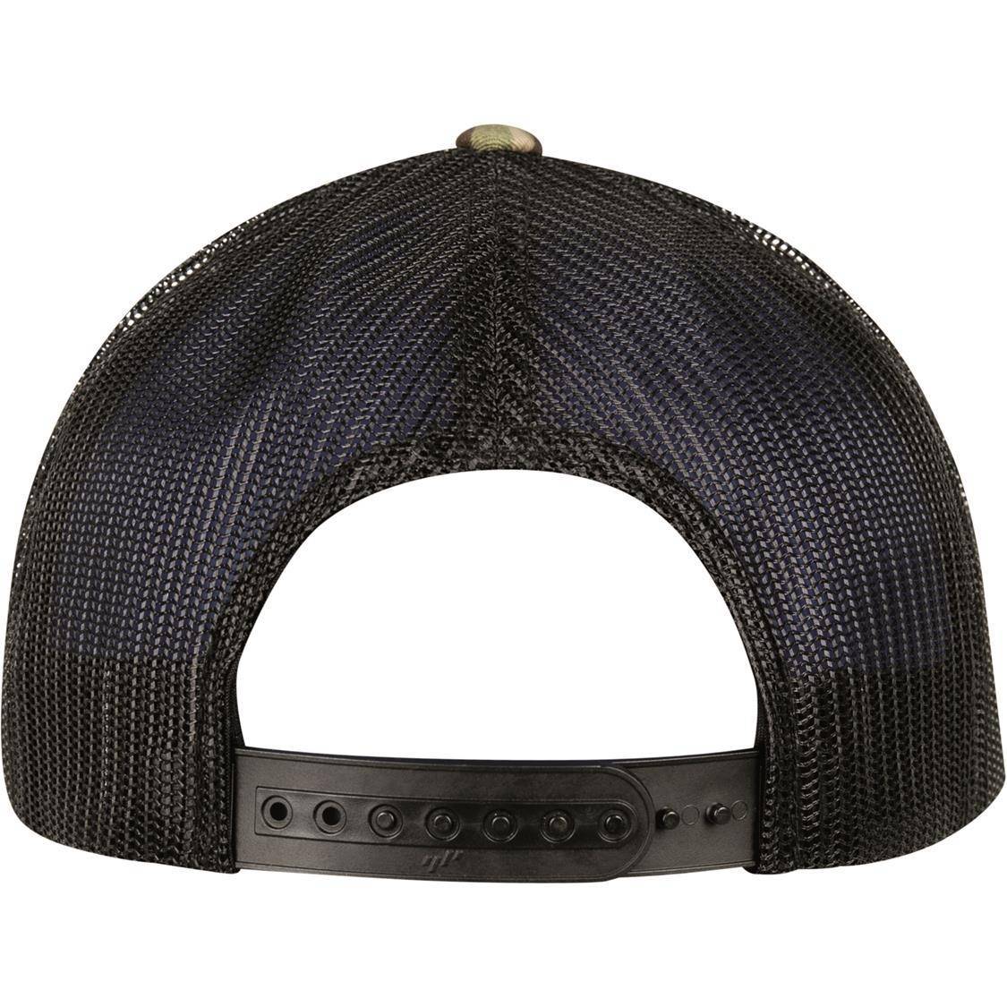 Czapka w wojskowej kolorystyce z czarną siatką