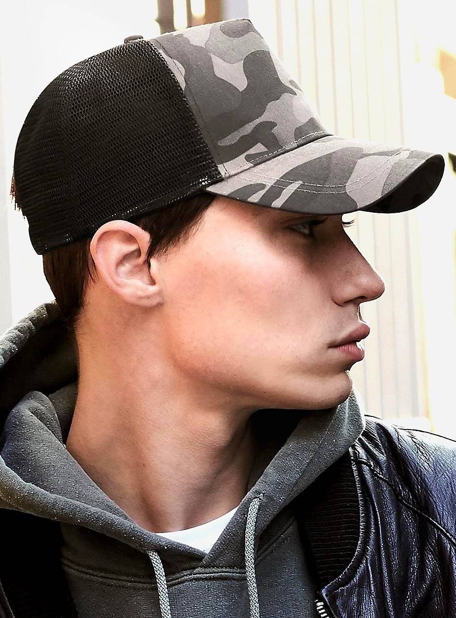 Czapka z daszkiem Snapback Trucker