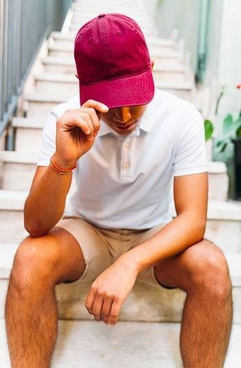 Czapka z daszkiem ze szczotkowanego materiału w stylu Vintage