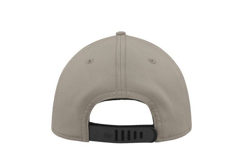 Czapka z profilowanym daszkiem z taśmą pochłaniającą pot