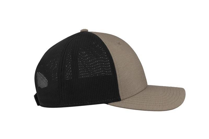 Czapka z przodem melanżowym i panelami z siatki