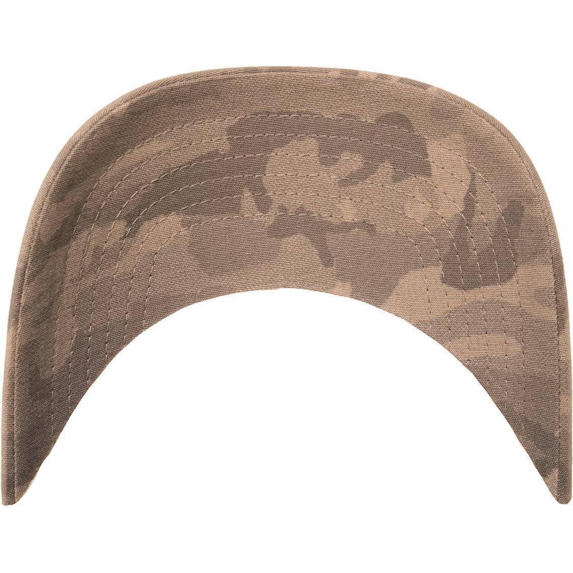 Czapka z wygiętym daszkiem w kolorystyce Camo