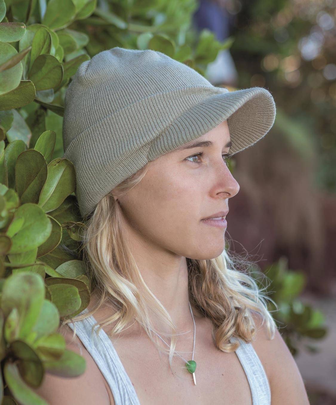 Czapka zimowa z daszkiem Esco Army Knitted