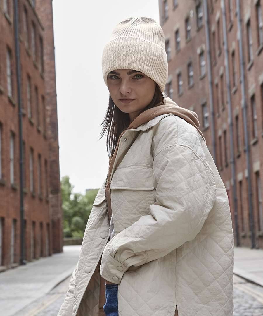 Czapka zimowa z szerokim wywinięciem, prążkowany splot