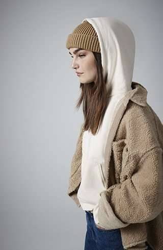 Czapka zimowa z wywijanym brzegiem, prążkowany splot