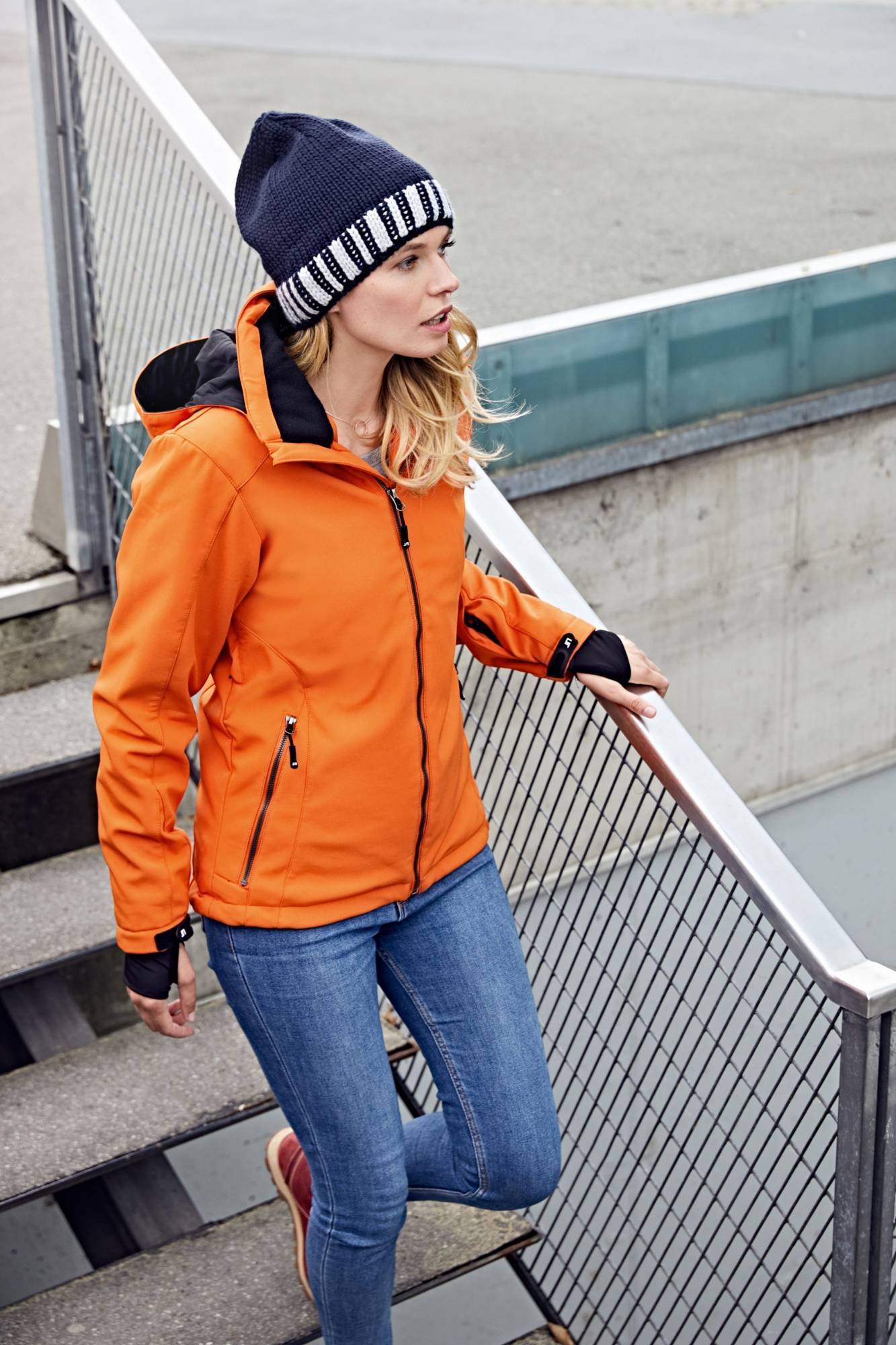 Damska kurtka zimowa model Wintersport