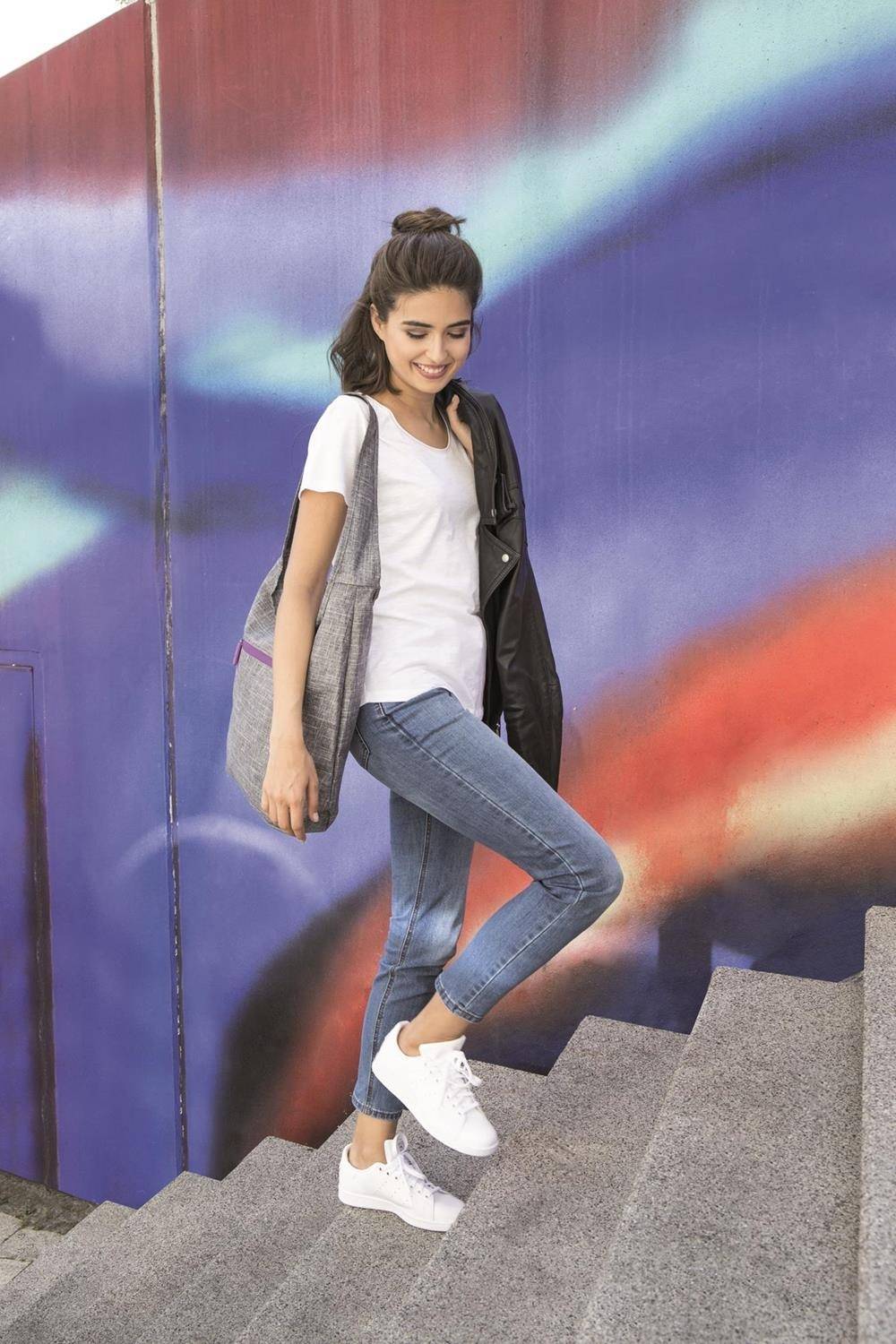 Damska torebka w kolorze melanżowym z kontrastowym zamkiem