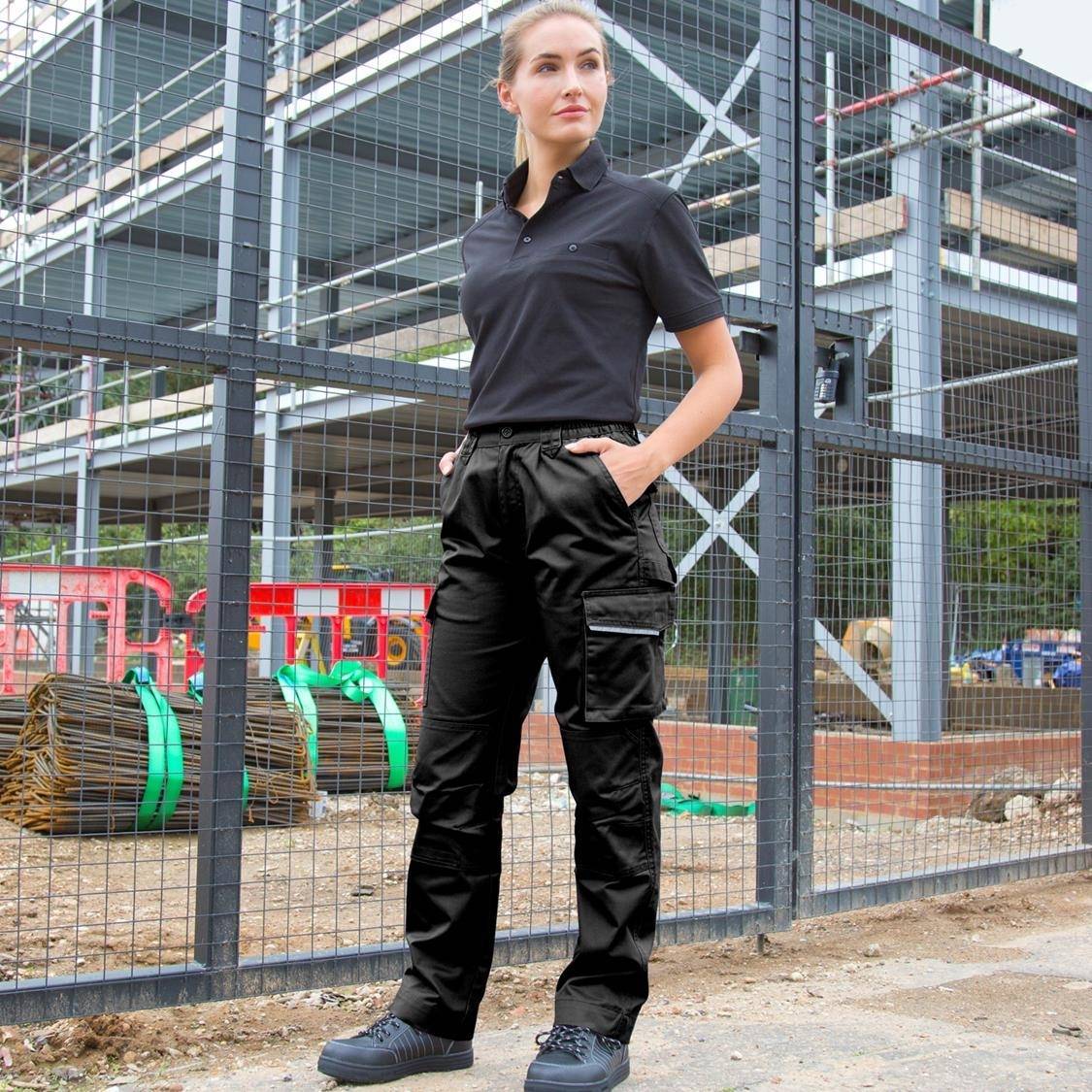 Damskie spodnie robocze z praktycznymi kieszeniami