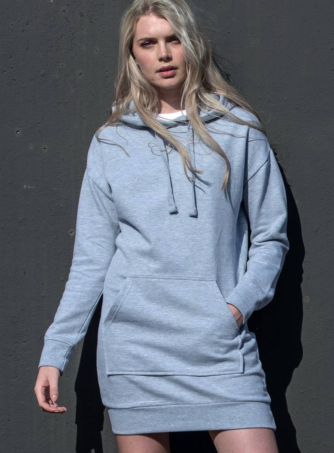 Długa bluza damska z kapturem w stylu tuniki