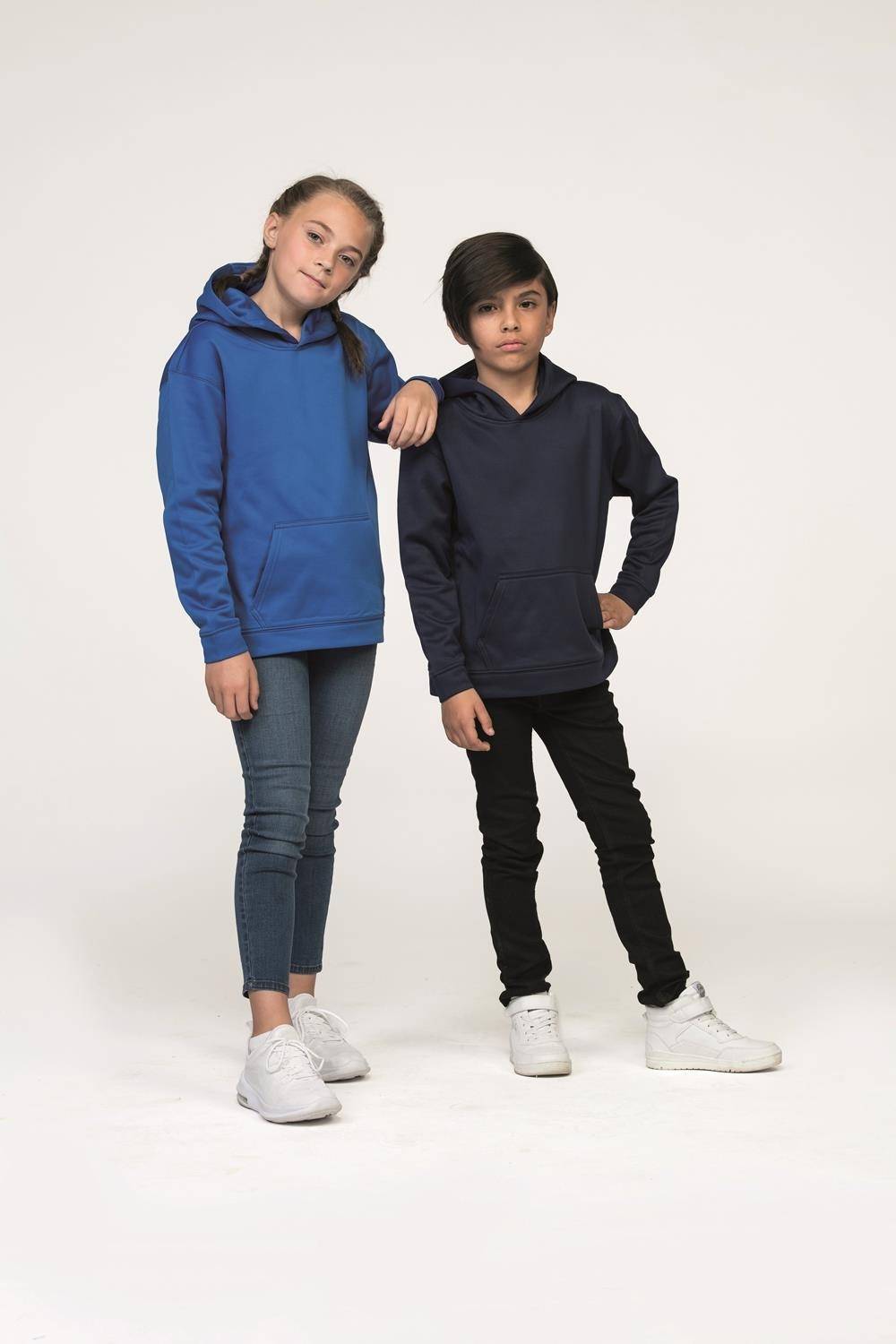 Dziecięca bluza z dwuwarstwowym kapturem