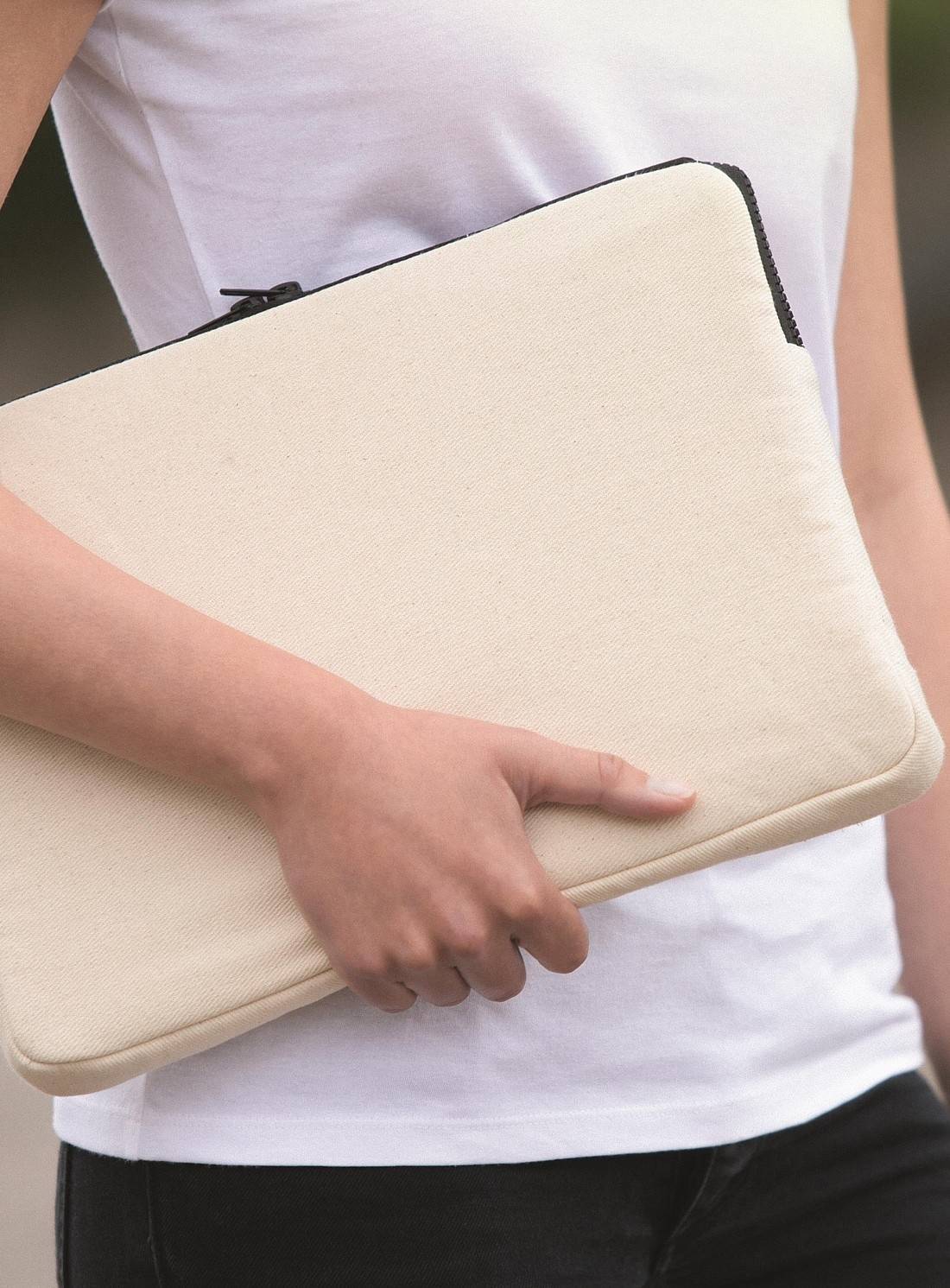 Ekologiczne etui na laptopa 13 cali