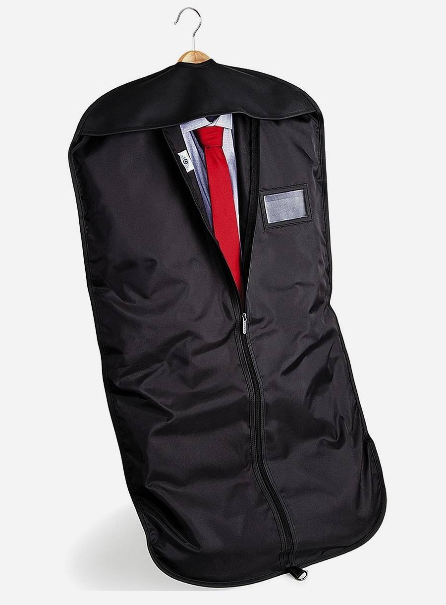 Elegancki pokrowiec na garnitur