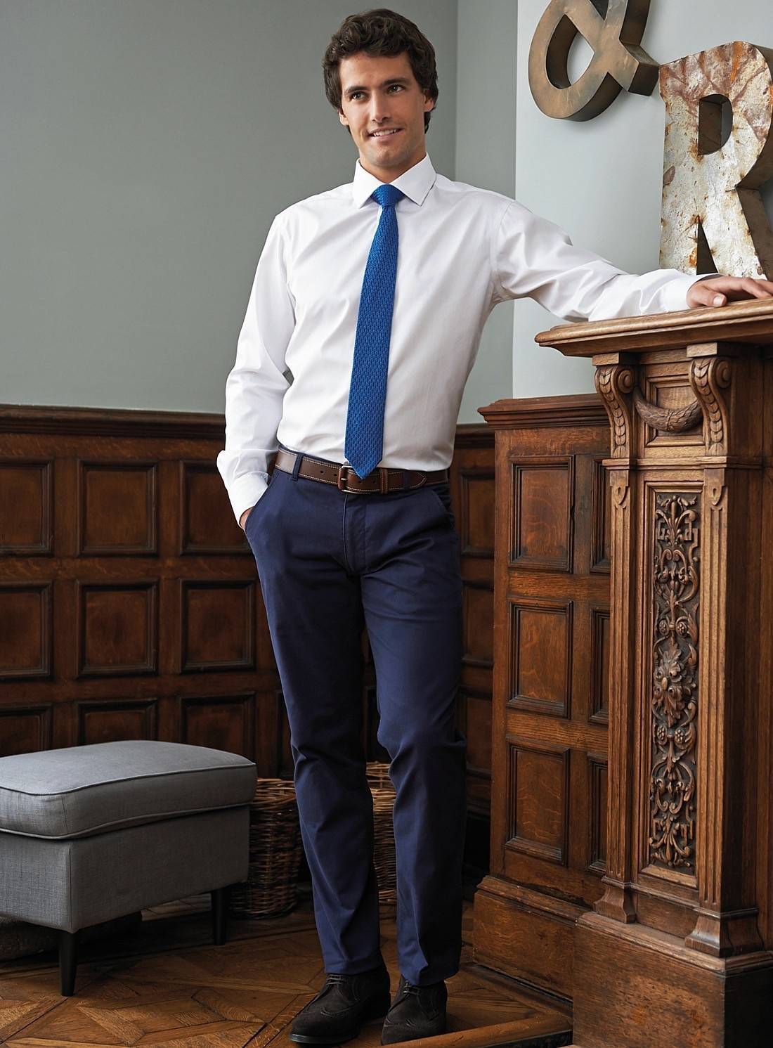 Eleganckie męskie spodnie typu Chino