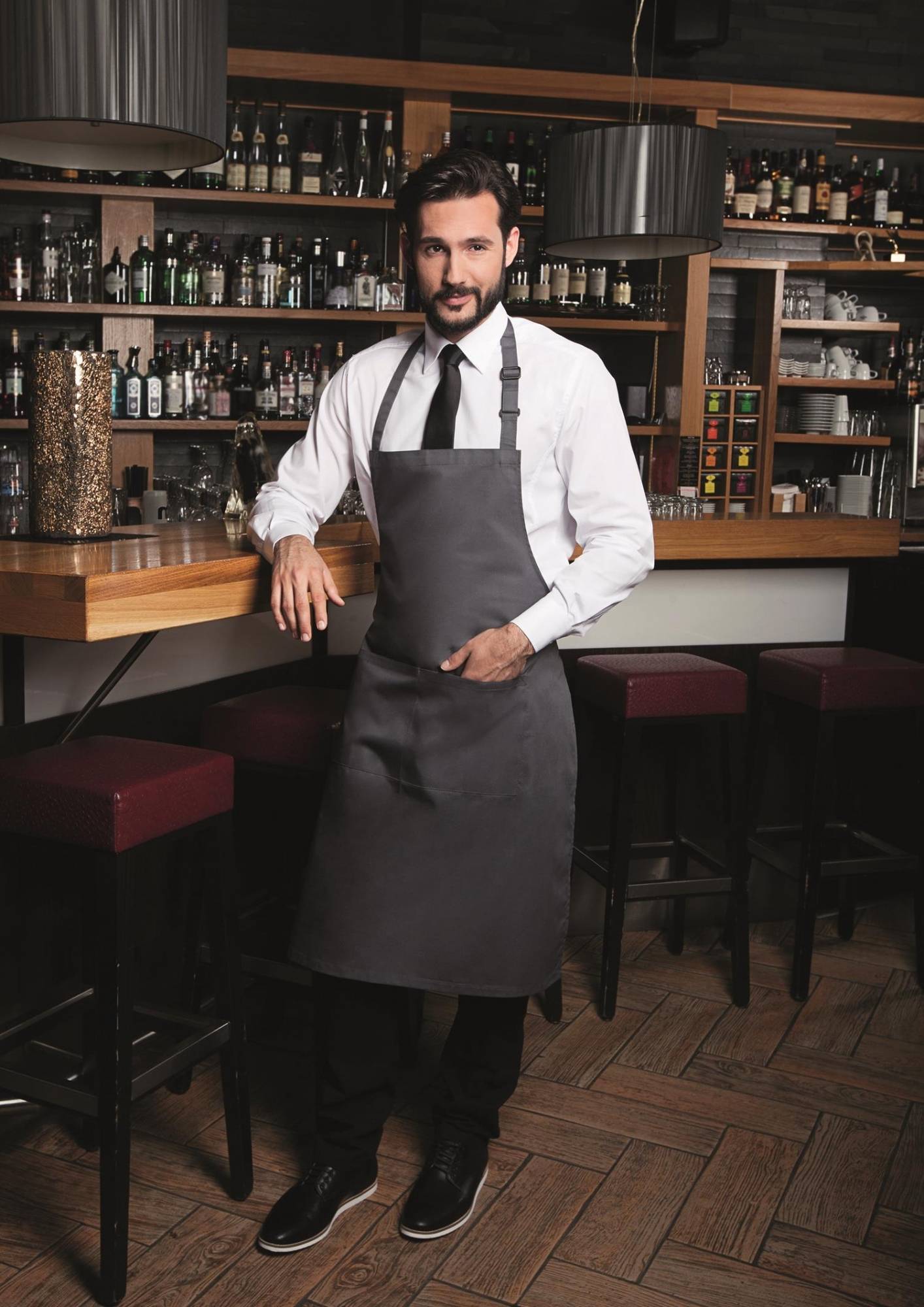 Fartuch z kieszenią i regulacją klamrową Bib