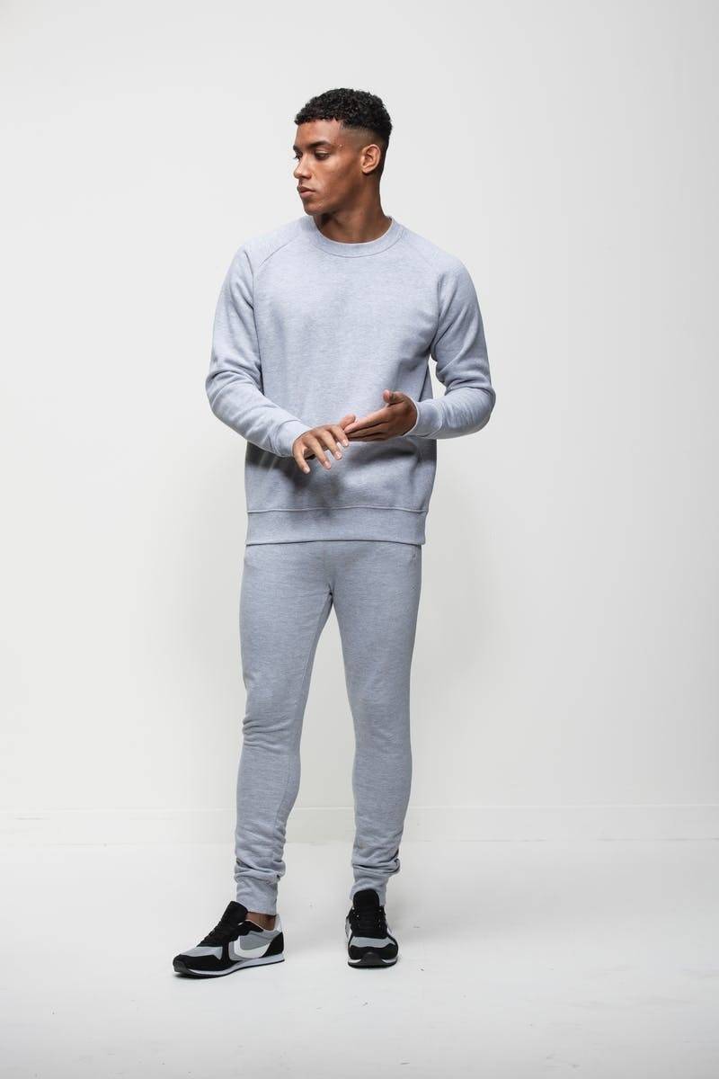 Gruba klasyczna bluza z podwójnymi szwami