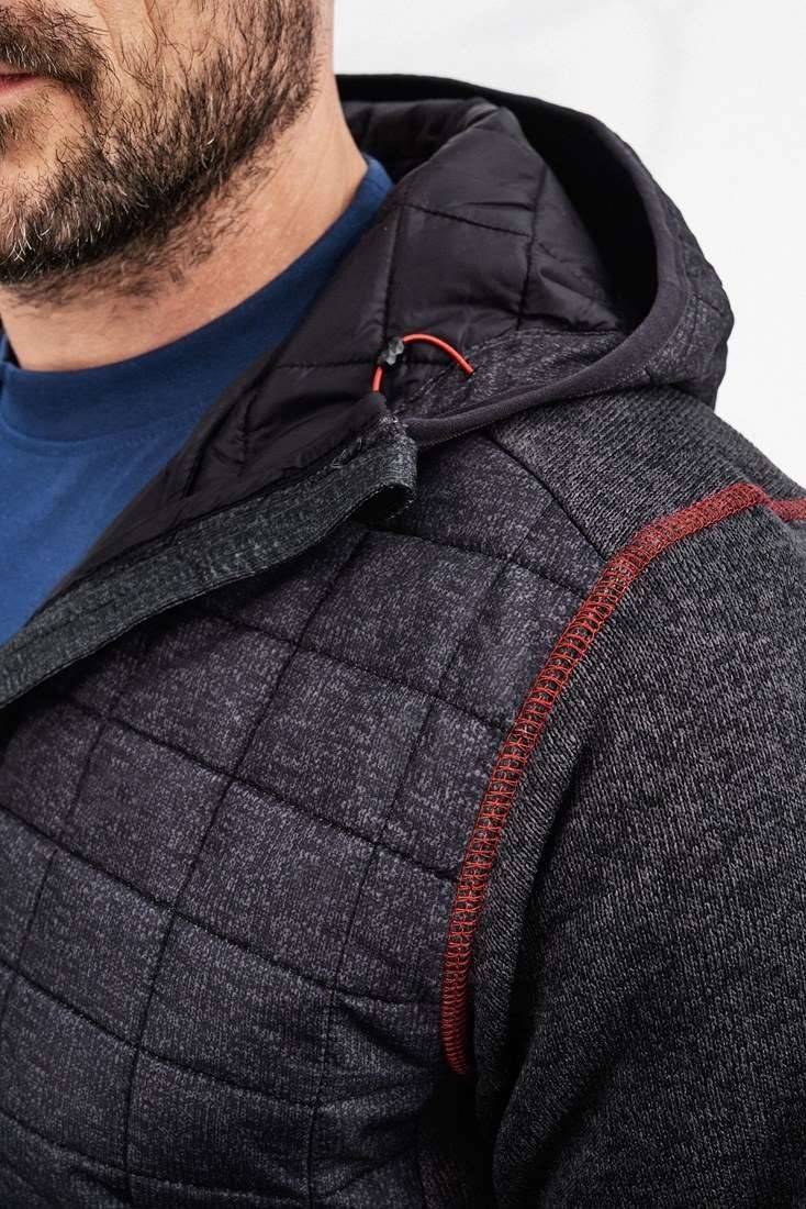 Hybrydowa kurtka męska z kapturem o pikowanym korpusie i gładkich bokach oraz rękawach