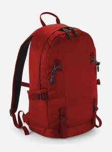 Plecak z praktycznymi kieszeniami i pasem piersiowym