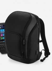 Plecak z kieszenią na duży laptop i komorą na powerbank
