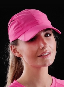 Sportowa czapka z daszkiem z bocznymi panelami wentylacyjnymi
