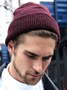 Czapka zimowa z odblaskowymi włóknami