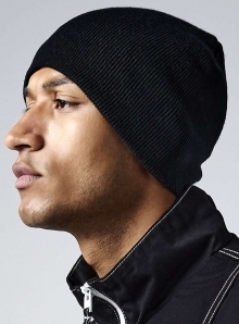 Modna i ekologiczna czapka zimowa, materiał z recyklingu