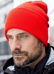 Czapka zimowa o komfortowym kroju, z dobrymi parametrami termicznymi