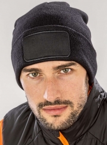 Czapka zimowa z bawełnianą naszywką pod nadruk, materiał z recyklingu