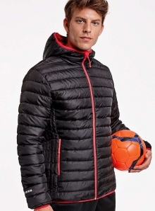 Kurtka pikowana z kapturem Roly z kontrastowymi oraz odblaskowymi detalami