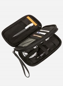 Organizer podręczny z oddzielnymi komorami na zamek