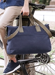 Torba podróżna z odpinanym pasem na ramię