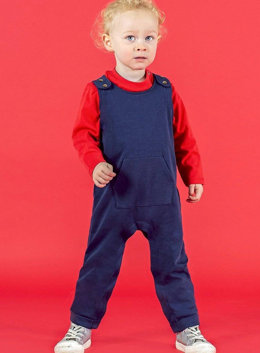 Jednoczęściowy strój niemowlęcy z kieszenią kangurkową