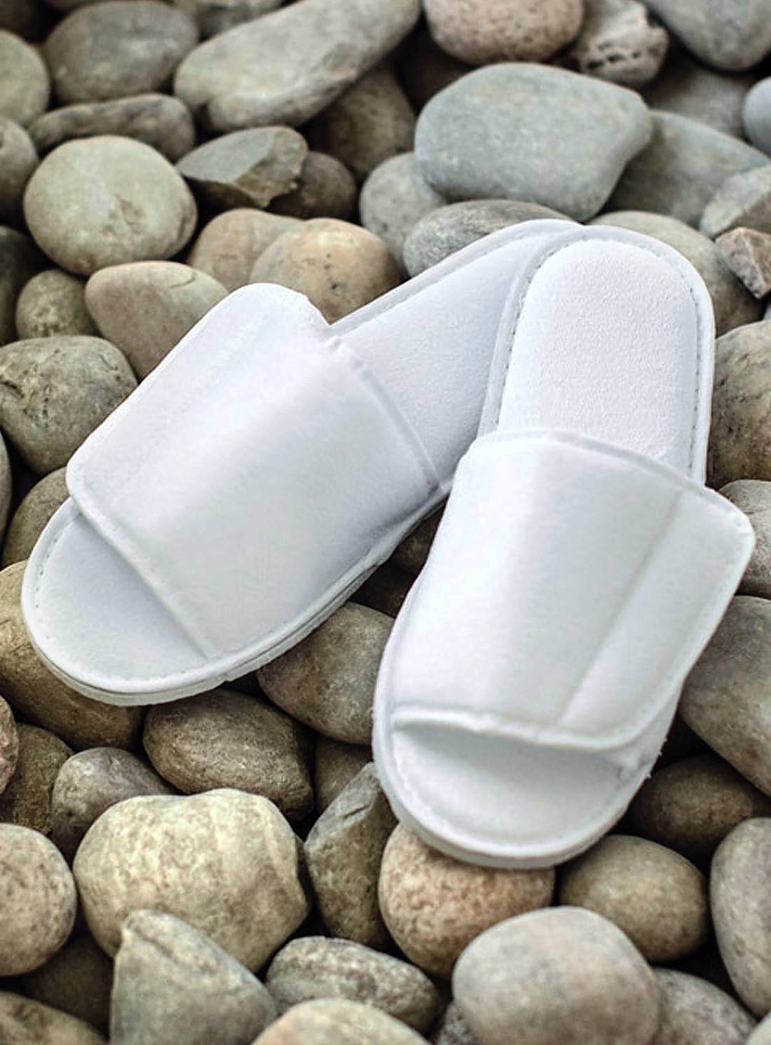 Kapcie hotelowe Fastening