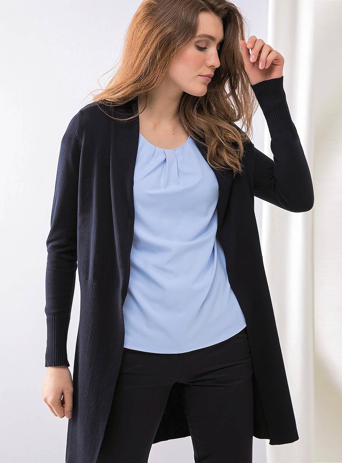 Kardigan damski o długim kroju marki Henbury