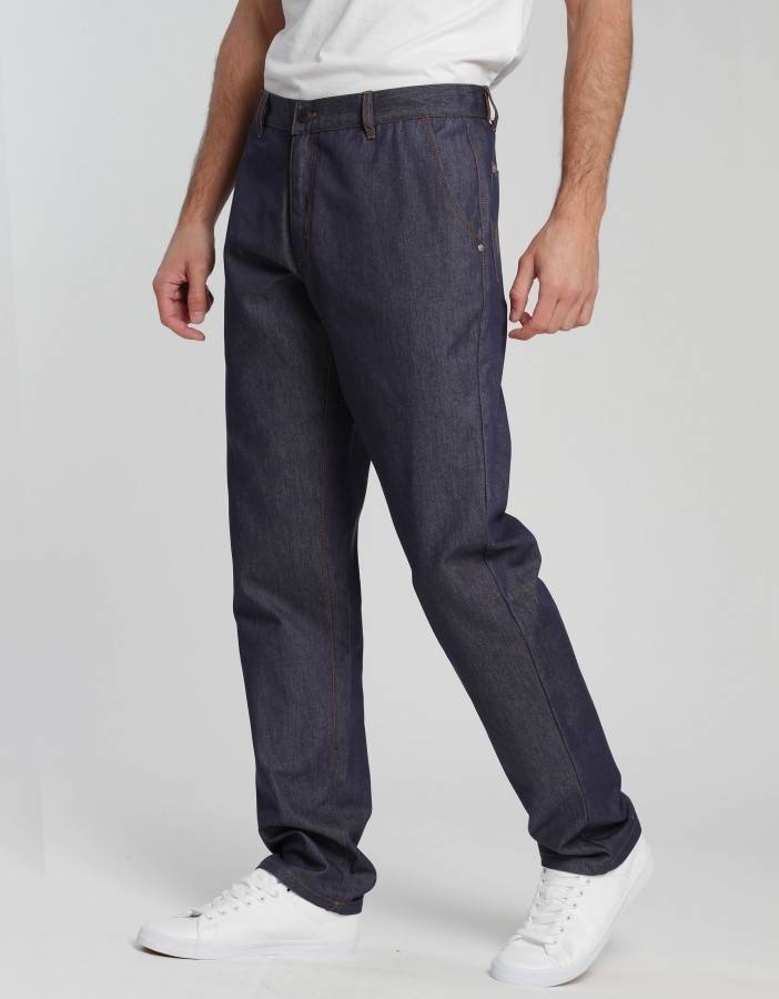 Kelnerskie spodnie jeansowe w modelu męskim