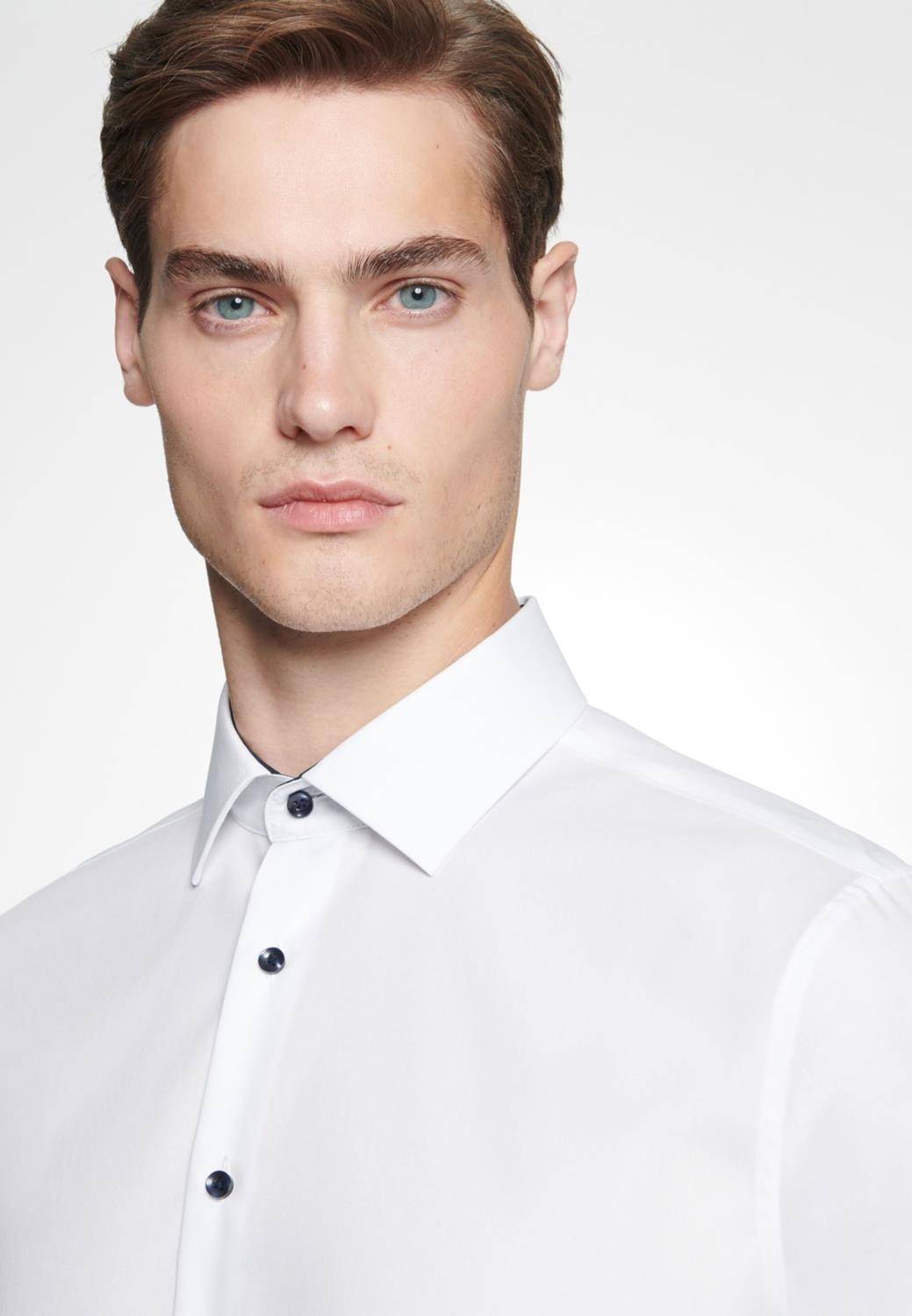 Koszula męska Seidensticker z kontrastowymi guzikami i zaszewkami na plecach