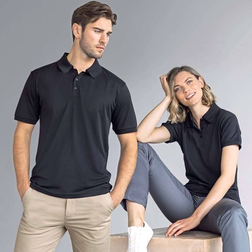 Koszulka polo o klasycznym kroju z oddychającego materiału z recyklingu