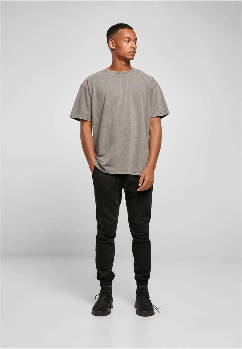 Koszulka z dekoracyjną strukturą spranego materiału, fason oversized