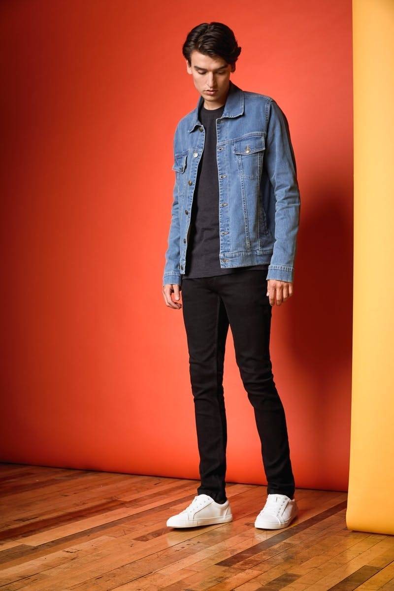 Kurtka jeansowa męska z mankietami na guziki