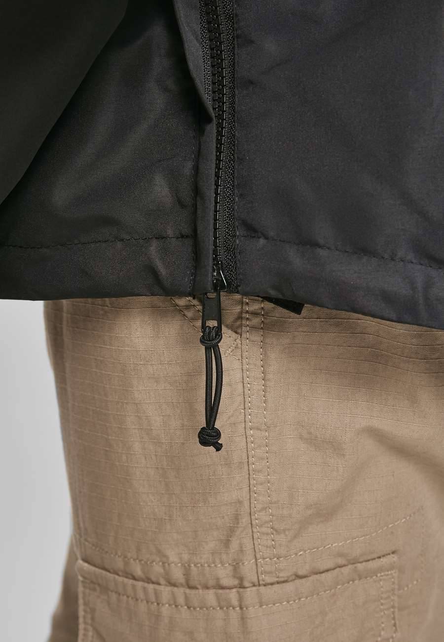 Kurtka męska wodoodporna z dużą kieszenią na piersi