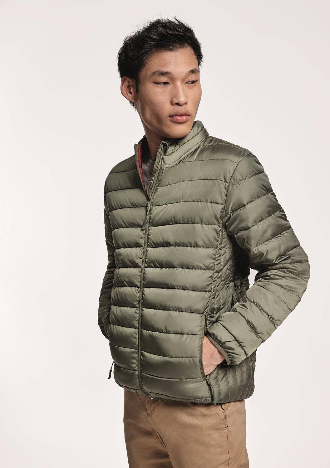 Kurtka pikowana męska Roly z bocznymi pionowymi panelami