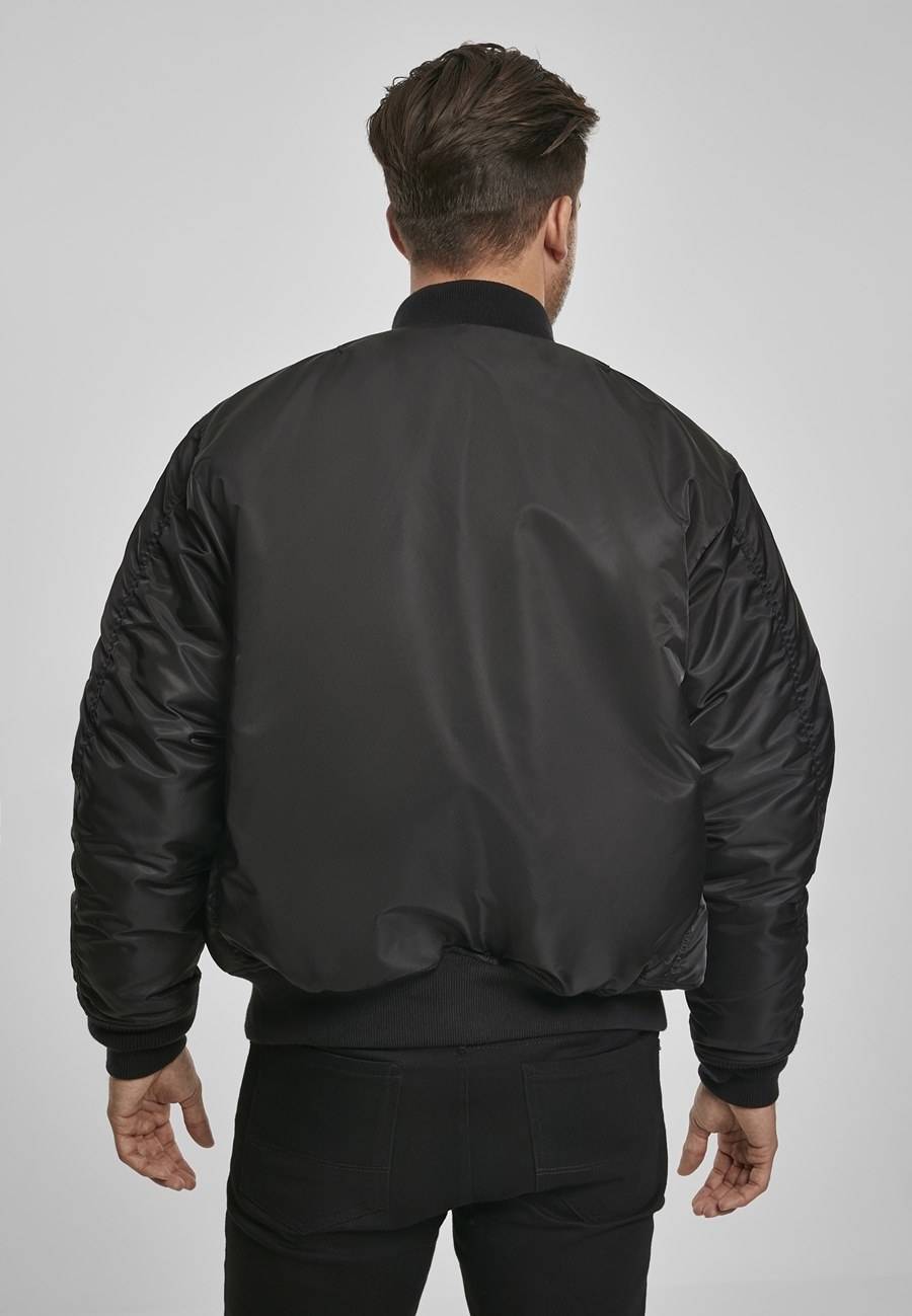 Kurtka pilotka typu bomber z kieszenią na rękawie